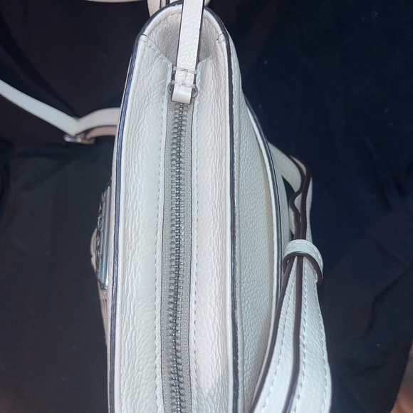 **NEW**Brighton W/ Dust Bag Sevilla Isadora Small Bucket Purse Multi-Colored - Picture 5 of 6